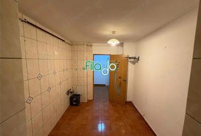 Apartament cu 3 camere semidecomandat, mobilat în Fizicienilor - 8