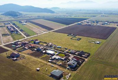 Teren de 18188 mp, în Central - 10