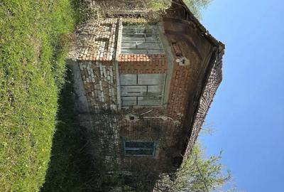 Teren de 5100 mp, în Runcu - 5
