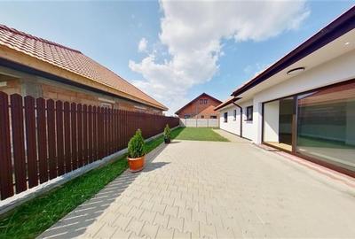 In stil mediteranean, curte proprie, 4 camere, terasa, pod mansardabil, Harman, - 29