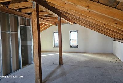 Casă individuală cu 5 camere cu Teren 500 Mp în Sânpetru - 8