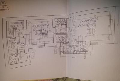 Casă individuală cu 9 camere cu Canalizare în Moșilor - 28