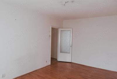 Apartament cu 3 camere decomandat în Reghin - 4