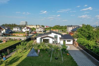 Casa, D + P + etaj inalt, cartier Tractorul, str. George Bacovia - 4