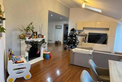 Apartament cu 3 camere decomandat în Central - 5