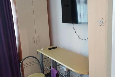 Garsonieră semidecomandată în Podu Roș