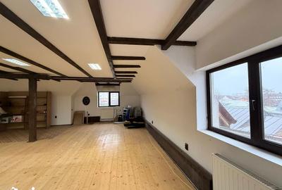 Casă cu 5 camere cu Teren 155 Mp în Central - 14