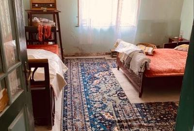 Casă cu 4 camere semidecomandat în Marpod - 2