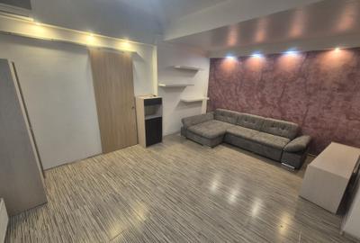 Apartament cu 2 camere semidecomandat, mobilat în P-ța Romană - 1