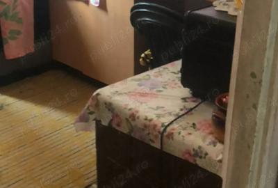 Apartament cu 3 camere decomandat în Parincea - 1