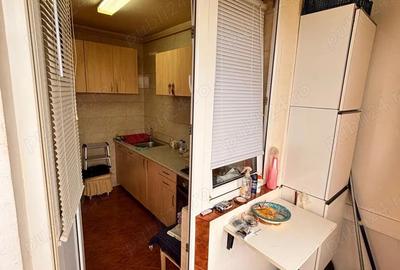 Vanzare apartament 2 camere Calea Grivitei 232, metrou 1 Mai - 7