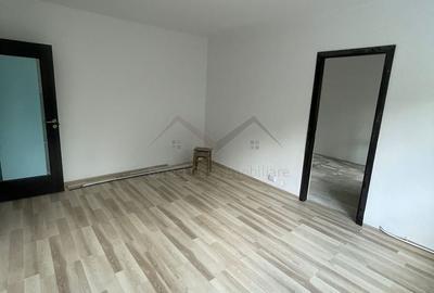 Apartament cu 3 camere nedecomandat în Mircea cel Bătrân - 1