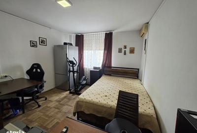 Apartament cu 3 camere semidecomandat în Titan - 8