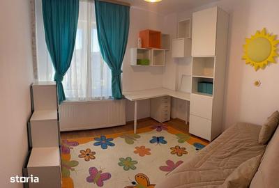 Apartament cu 4 camere decomandat în Pandurilor - 3