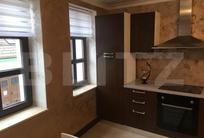 Apartament la casa de lux ,83 mp,decomandat,etaj 1, parcare, zona Ultracentrala Apartament la casa de lux ,83 mp,decomandat,etaj 1, parcare, zona Ultracentrala - 9