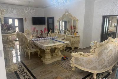 Casă cu 3 camere în Dâmbovița - 1