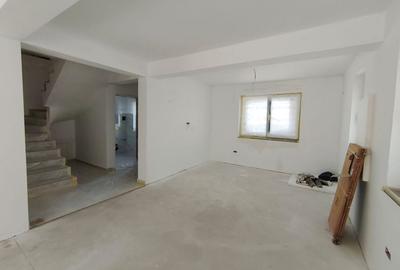 Vila 4 Camere, Finisaje Premium, 450 mp Teren, Acces A0 - 11