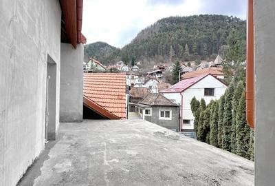 Apartament cu 2 camere decomandat în Schei - 1