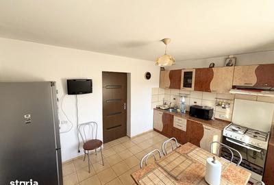 Casă cu 5 camere cu Teren 768 Mp în Poienarii Burchii - 12