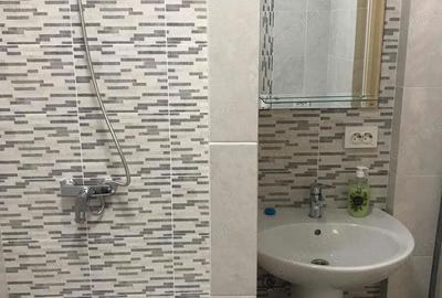 De inchiriat apartament 2 camere in zona Centrala - 1