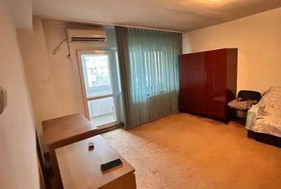 Garsoniera zona Decebal - 3