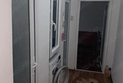 Apartament cu 3 camere semidecomandat în Big - 2