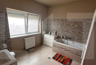 Casa spa?ioasa, de vanzare, cu 4 camere, 120 mp, zona Sel - 4