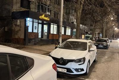 Spațiu comercial, de 90 mp, în Central - 9