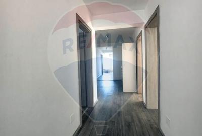 Casa tip duplex 4 camere de inchiriat - 9