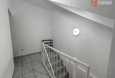 Casă cu 5 camere cu Canalizare în Bălcescu - 11