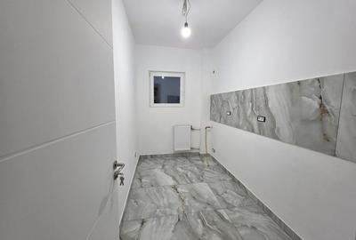 Romana Coloane apartament 3 camere  de vanzare - 40