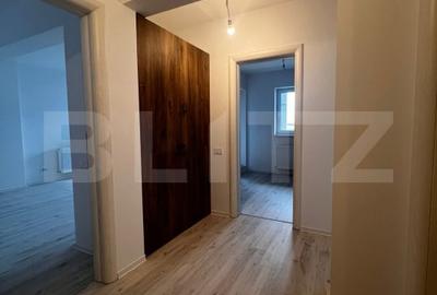 Apartament cu 2 camere decomandat, mobilat în Tractorul - 4