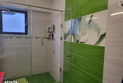 Apartament cu 4 camere, mobilat în Tei - 1
