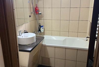 Apartament cu 2 camere decomandat în Central - 1