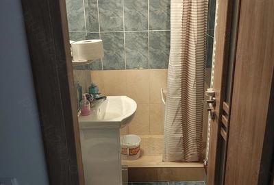 Apartament cu 2 camere decomandat în Central - 2
