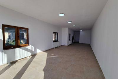 Spațiu comercial, de 52 mp, în Crevedia - 4