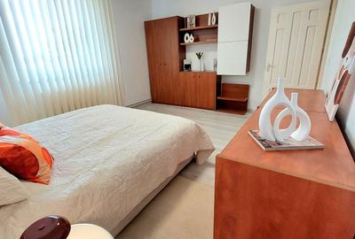 Apartament cu 2 camere semidecomandat în Central - 1