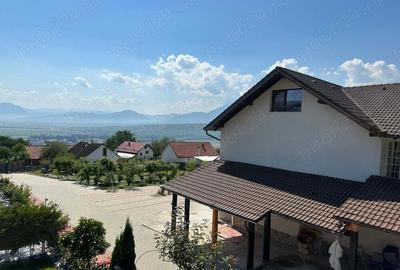 Casa de vanzare 2 corpuri - 1