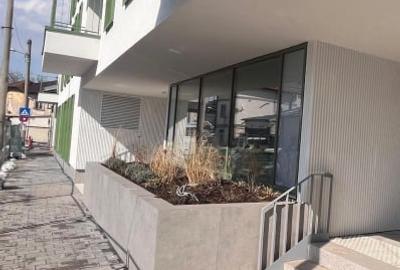 Spațiu comercial, de 100 mp, în Moșilor - 1