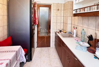 | Aparatament cu 2 camere | Tiglina 1 | Semimobilat | Etaj 3 | - 1