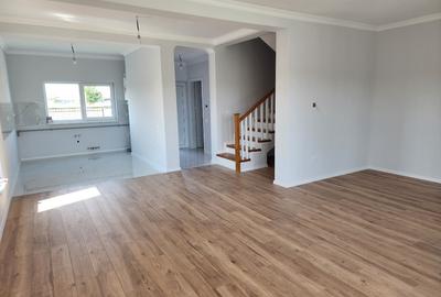 Vând duplex la 200 m de asfalt - 5