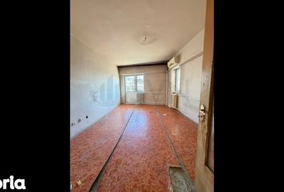 Apartament cu 3 camere decomandat în Crângași - 10