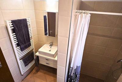 Casă cu Teren 1000 Mp în Central - 5