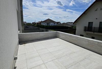 Casă cu 4 camere cu Teren 350 Mp în Central - 10
