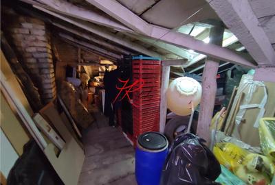 Casă cu 5 camere cu Teren 100 Mp în Ștefan cel Mare - 1