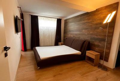 Casă cu 5 camere cu Teren 612 Mp în Moșnița Nouă