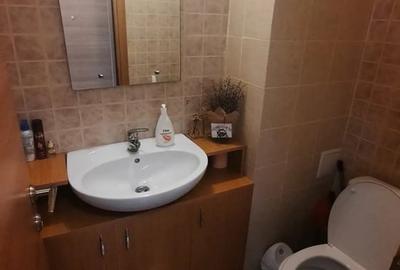 Apartament cu 3 camere decomandat în Central - 4