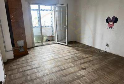 Apartament 2 cam decomandat, 56 mp + boxa, Sector 1 renovare completa - 4