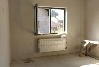 Casă cu 4 camere în Central - 8