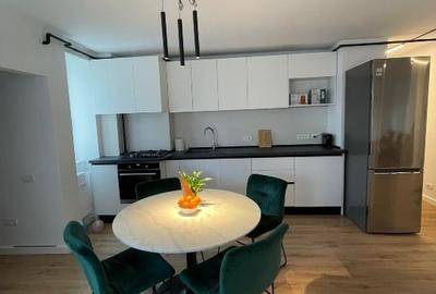 Apartament 3 camere modern și luminos, Str. M. Viteazul 2, zona centrala - 2